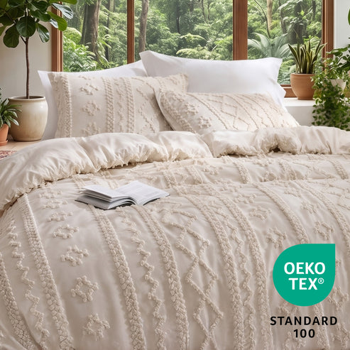 The Willow Tufted Comforter
