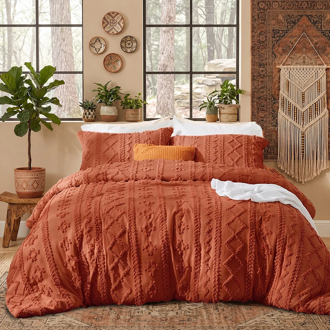 The Willow Tufted Comforter
